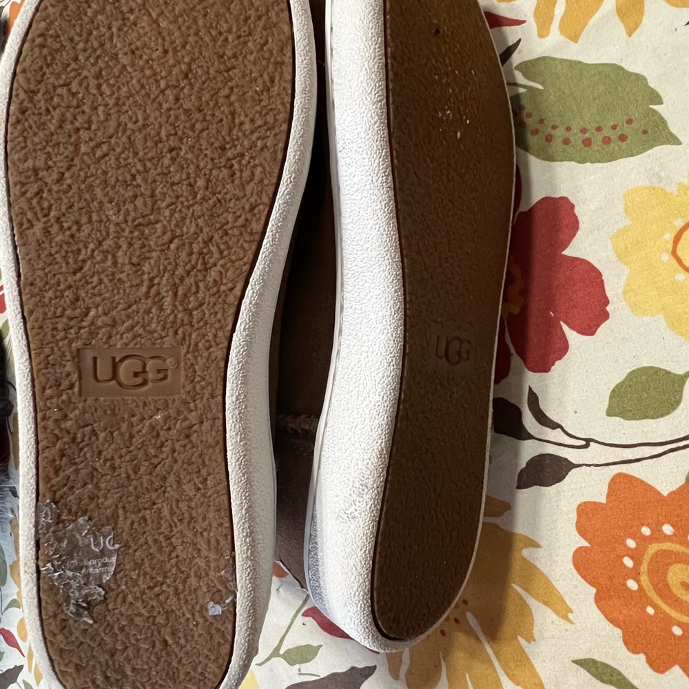 UGG‎ Mika Classic Winter Sneaker Boots Womens Size 7 EU 38 Brown Suede Sheepskin - Picture 7 of 7